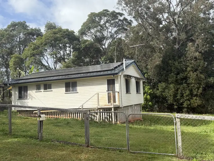 10 Roebuck Rd, Russell Island QLD 4184