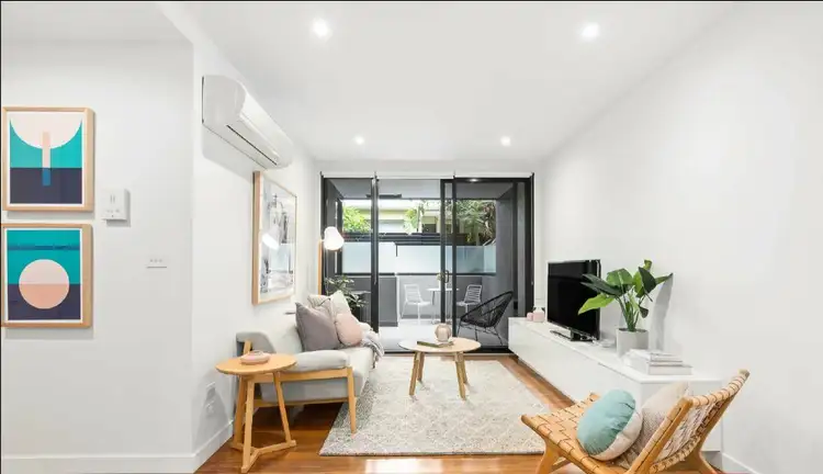 Main view of Homely unit listing, 207/18 Hull St, Richmond VIC 3121