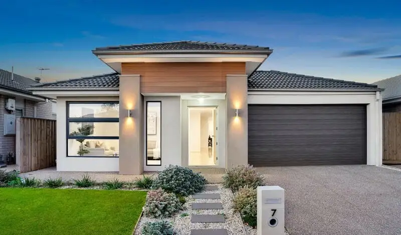 Main view of Homely house listing, 7 Retreat Way, Weir Views VIC 3338
