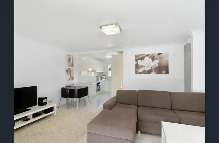 Fifth view of Homely unit listing, 4/88 Pacific Parade, Bilinga QLD 4225