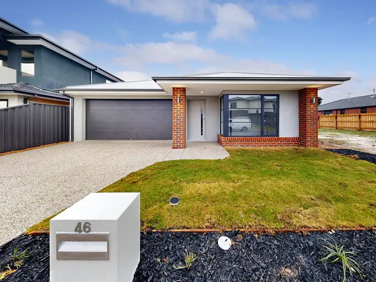 4 Vizsla Street, Cranbourne East VIC 3977