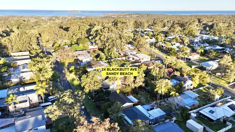 24 Blackbutt Ave