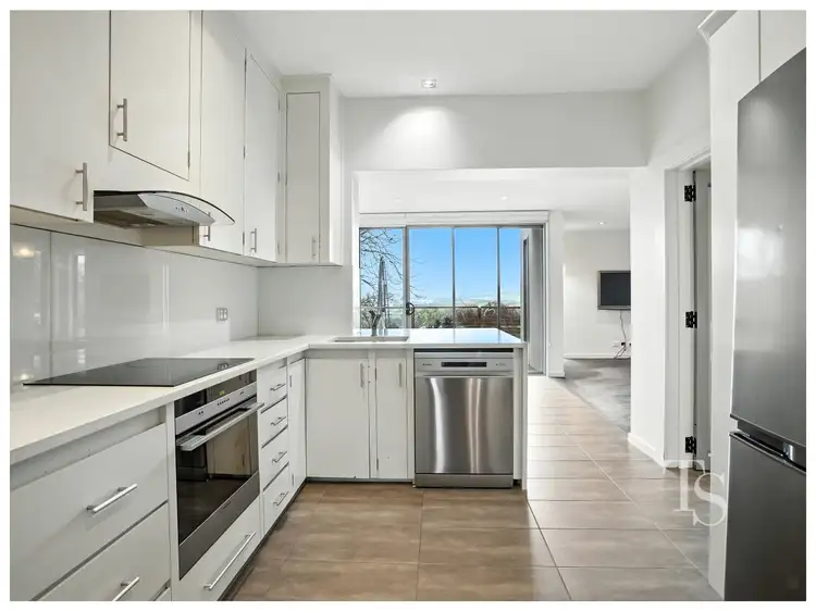 25 Riverdale Gr, Newstead TAS 7250