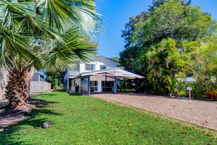 1 Wildsoet St, Wongaling Beach QLD 4852