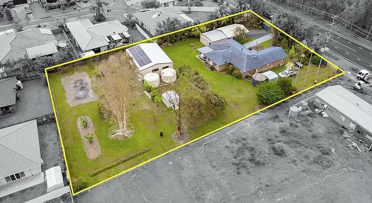 327 Old Landsborough Road