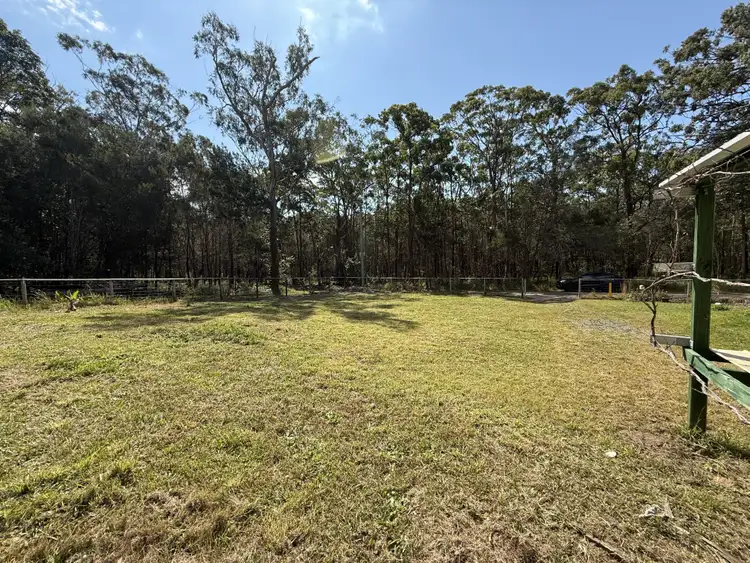 20 Mercury Rd, Russell Island QLD 4184