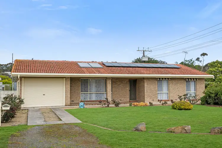 24 Ives Cres, Mccracken SA 5211