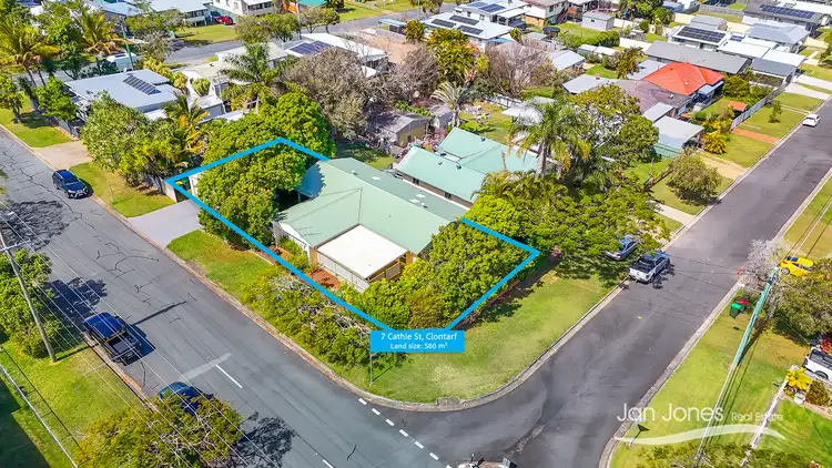 Second view of Homely house listing, 7 Cathie St, Clontarf QLD 4019