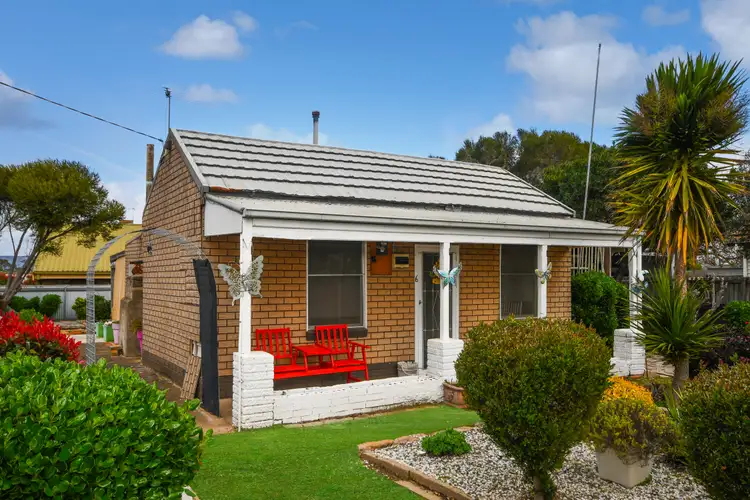 6 Moonlight St, Stawell VIC 3380