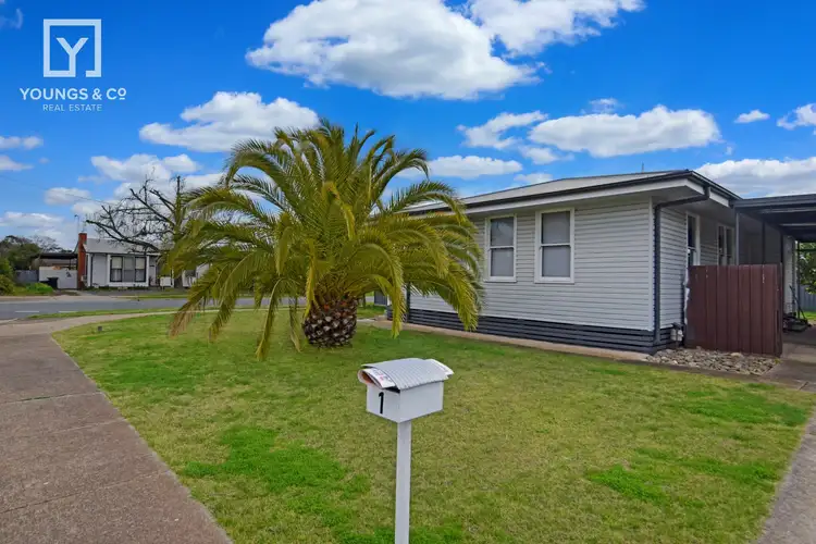 1 Furze Ave, Shepparton VIC 3630
