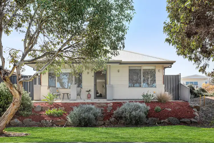 19 Princess Royal Pde