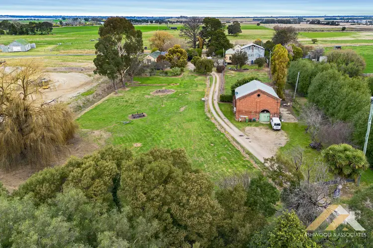 1 Macleod Ct, Bairnsdale VIC 3875