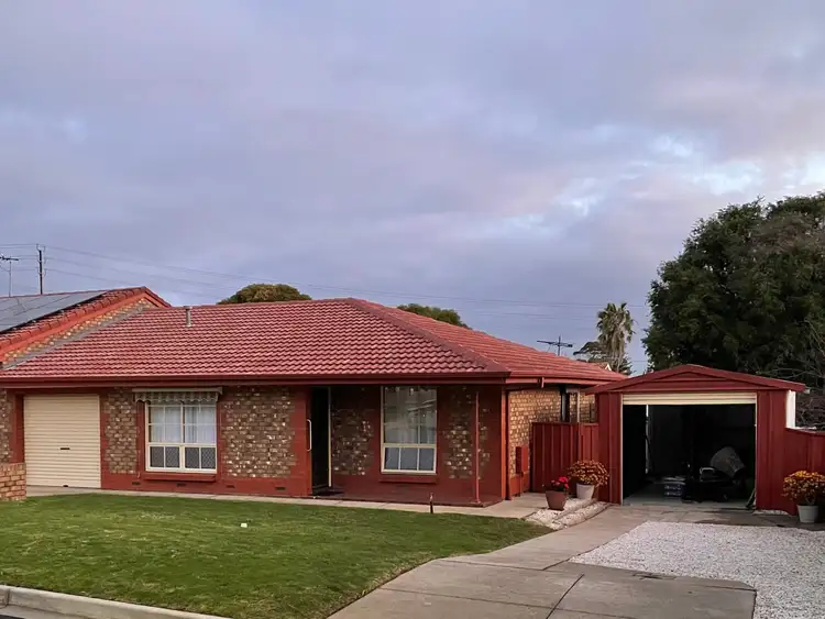 2/1 Wakefield Avenue, Morphett Vale SA 5162