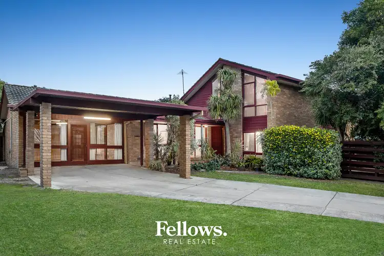 1 Ann Crescent, Pakenham VIC 3810