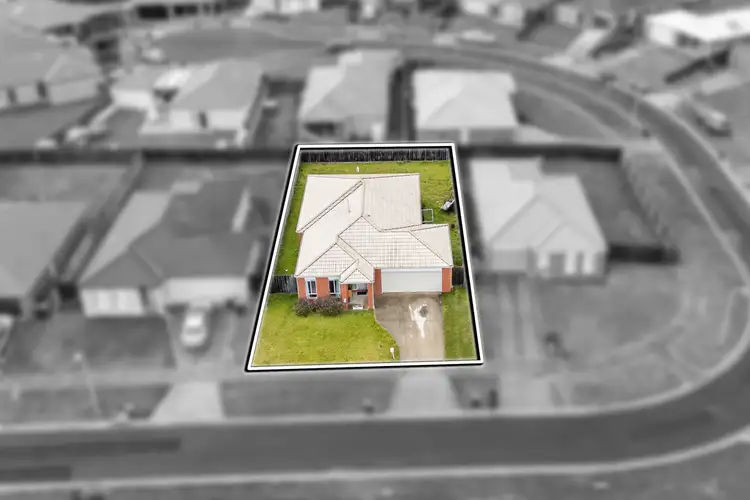 6 Graduation Pl, Churchill VIC 3842