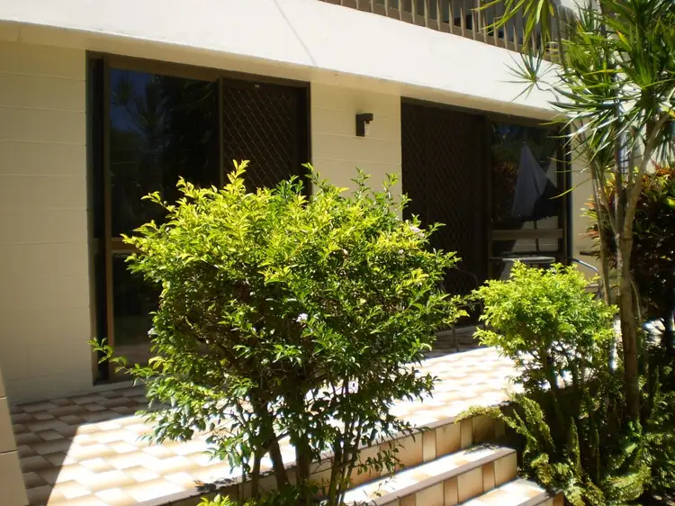 Third view of Homely unit listing, Unit 1/59 Hayles Avenue, Arcadia QLD 4819