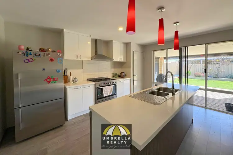 Second view of Homely house listing, 3 Linden Way, Millbridge WA 6232