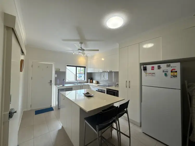 Unit 2/145 Reid Rd, Wongaling Beach QLD 4852