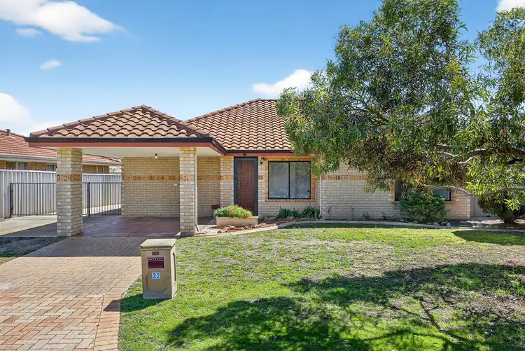 32 Link Way, Cooloongup WA 6168