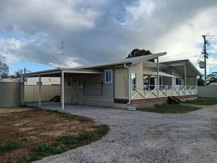 12 FLYNN STREET, Berrigan NSW 2712