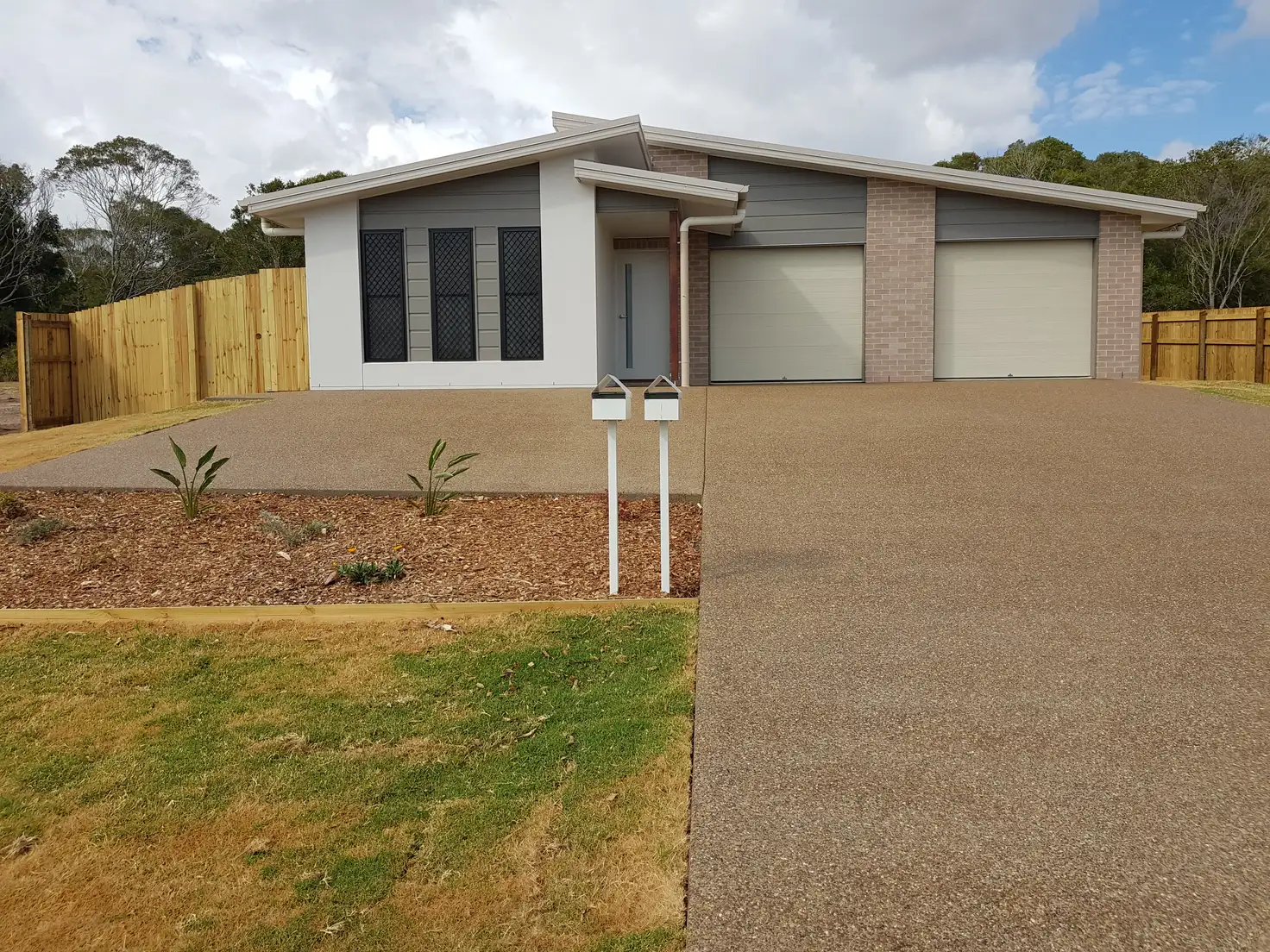 Main view of Homely unit listing, Unit 2/75 Bay Park Rd, Wondunna QLD 4655