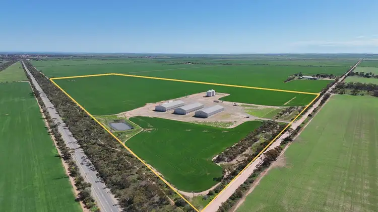33 Beare Rd, Kadina SA 5554