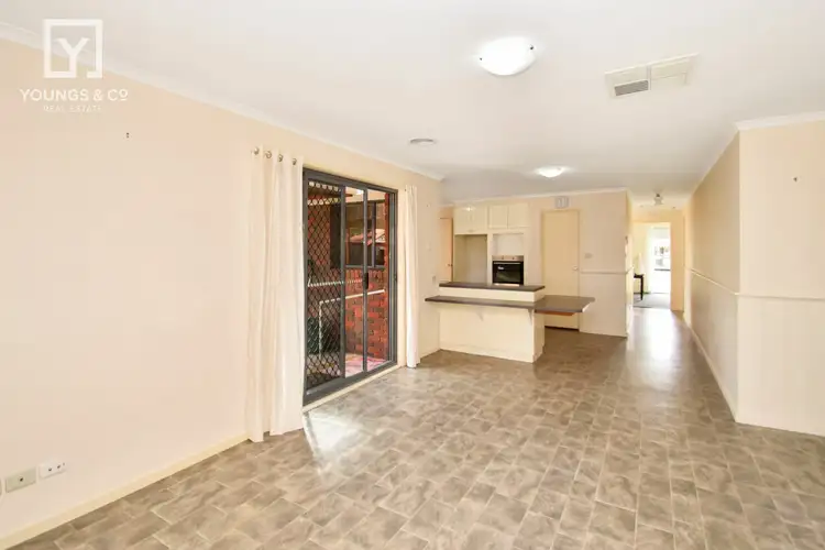 Fifth view of Homely house listing, 3 Craigmuir Dr, Mooroopna VIC 3629