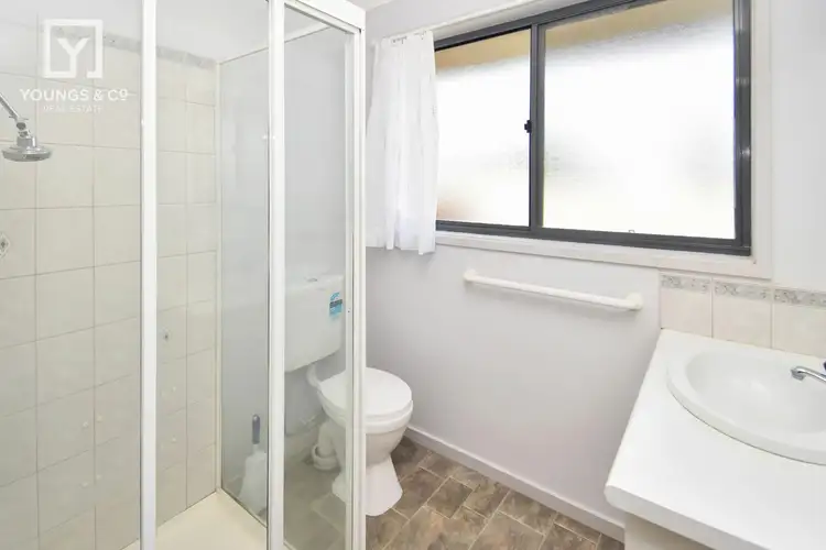 Seventh view of Homely house listing, 3 Craigmuir Dr, Mooroopna VIC 3629
