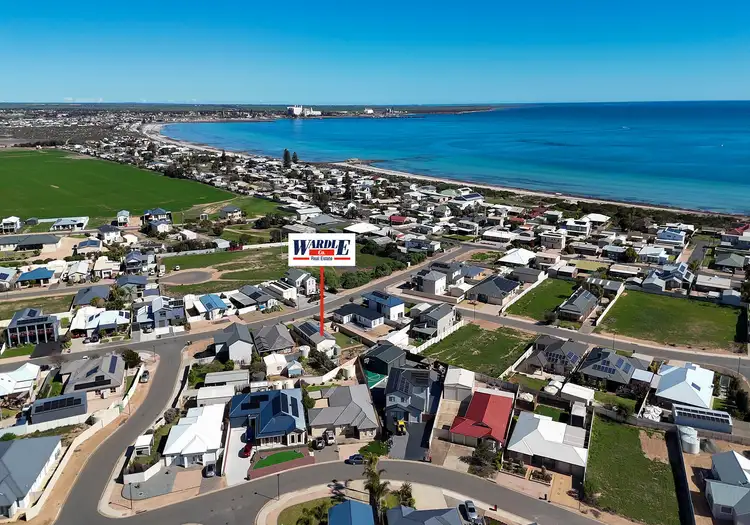 9 Islesworth St, North Beach SA 5556