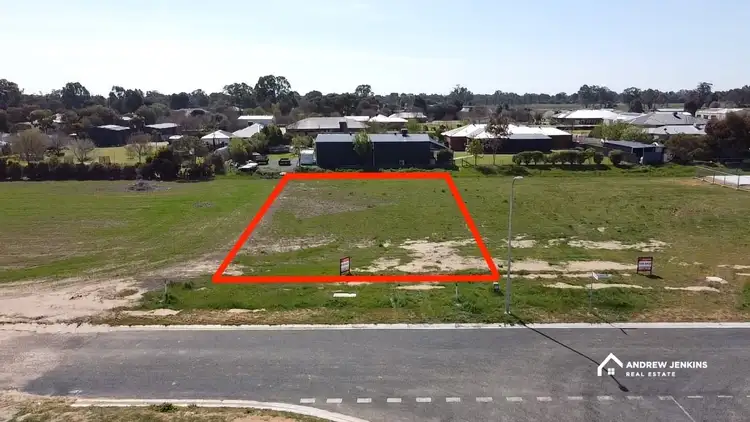22 Tessier Dr, Tocumwal NSW 2714