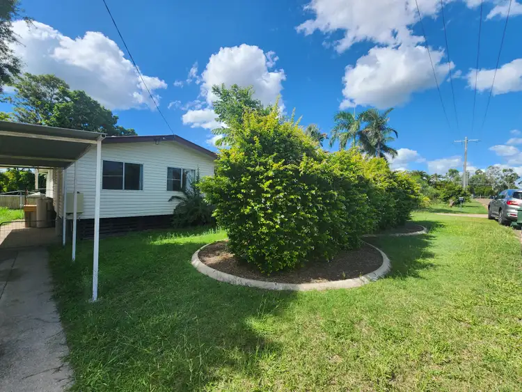 14 Lang Street, Moura QLD 4718