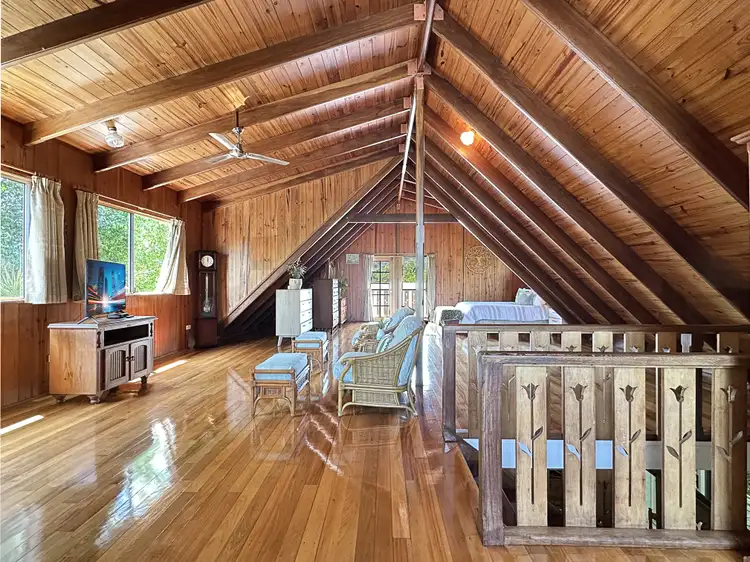124 Horseshoe Bay Rd, Horseshoe Bay QLD 4819