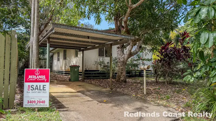 12 Leonie Cres, Lamb Island QLD 4184