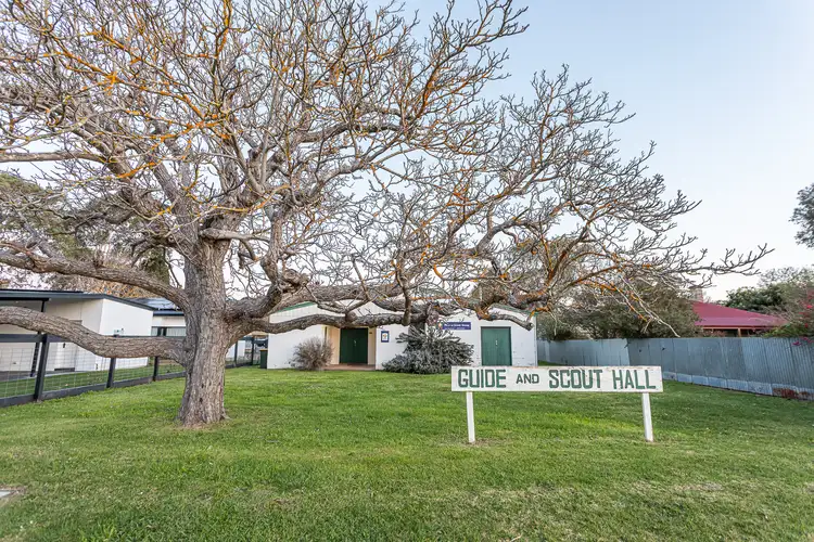14 Riddoch St, Penola SA 5277