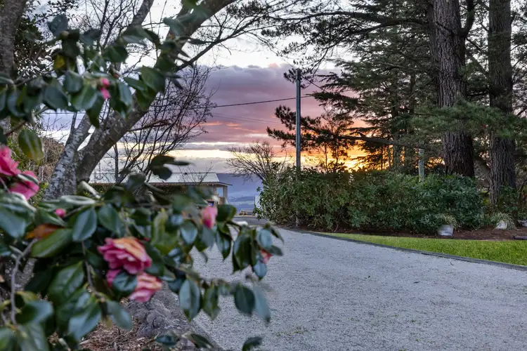15 Bellevue Cres, Medlow Bath NSW 2780