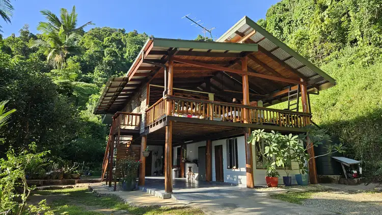 224 Jackson Road, Shell Pocket QLD 4855