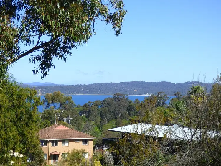 12 Andrea St, Eden NSW 2551