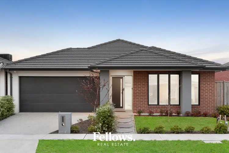 5 Balboa Road, Clyde North VIC 3978