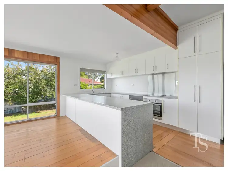 11 Plumer St, Mowbray TAS 7248