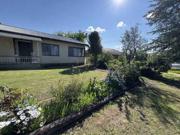 38 Herbert St, Inverell NSW 2360