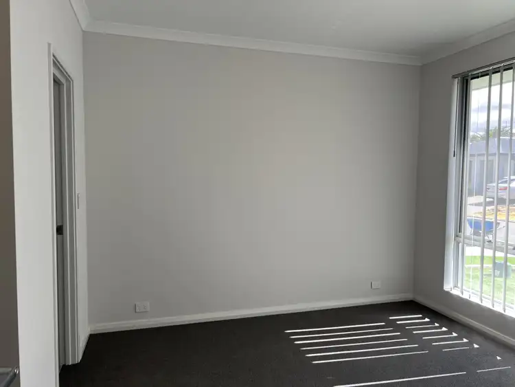 Fifth view of Homely house listing, 10 Fairywren Way, East Cannington WA 6107