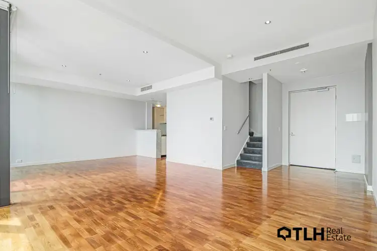 Fourth view of Homely apartment listing, 1705/582 St Kilda Rd, Melbourne VIC 3004