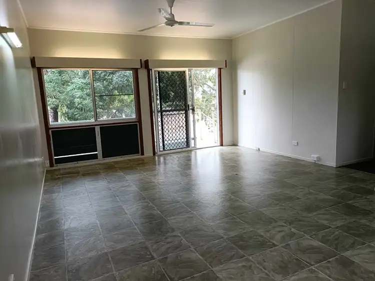 Seventh view of Homely townhouse listing, Unit 2/23 Circular Way, Trunding QLD 4874
