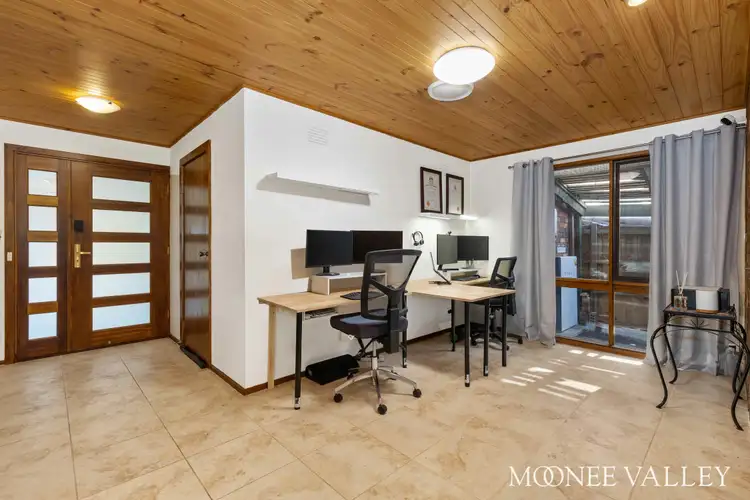 Second view of Homely house listing, 5 Windsor Drive, Avondale Heights VIC 3034