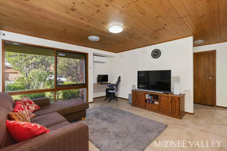 Third view of Homely house listing, 5 Windsor Drive, Avondale Heights VIC 3034