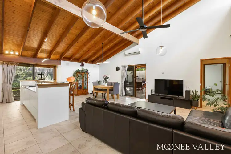 Sixth view of Homely house listing, 5 Windsor Drive, Avondale Heights VIC 3034