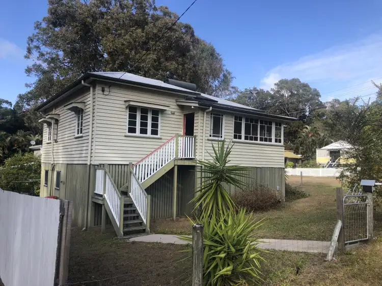 18b Erobin St, Coochiemudlo Island QLD 4184