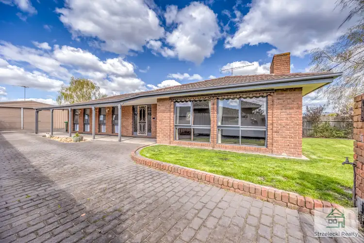 11 Burnside St, Moe VIC 3825