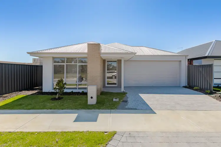 16 Birkenhead Road, Hilbert WA 6112