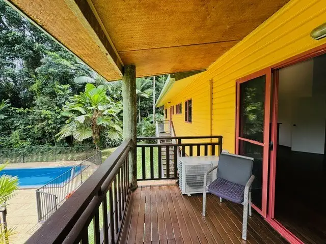8 Mission Cir, Wongaling Beach QLD 4852